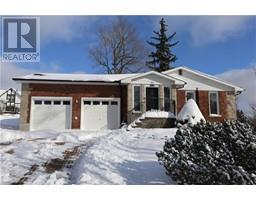 10 CLIFFSIDE CRESCENT, brockville, Ontario